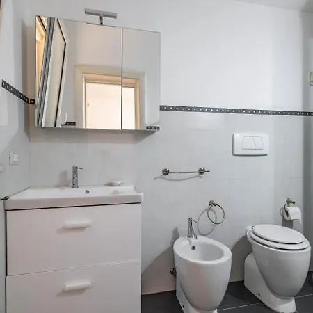 Dimora Contessa 3* Bari