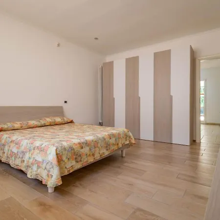 Dimora Contessa Pensión 3*